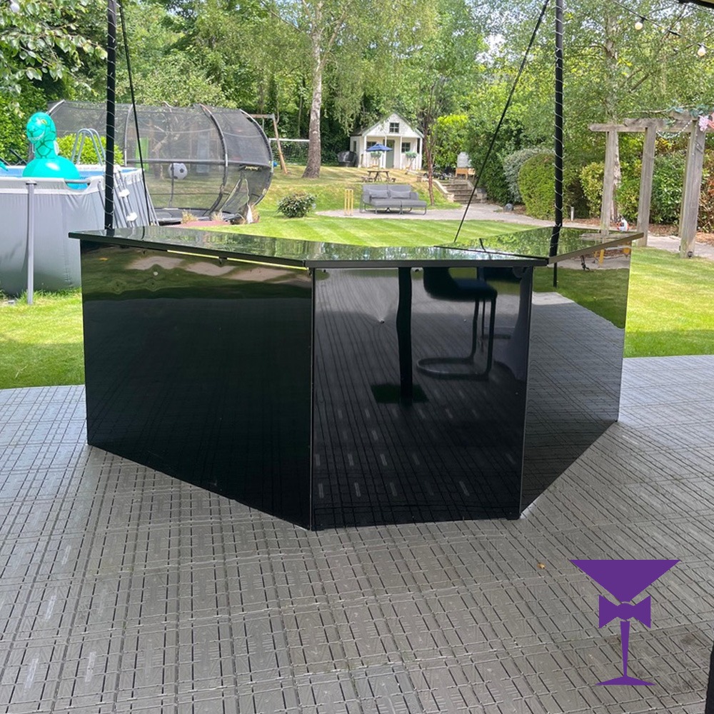 Black Gloss Corner Bar