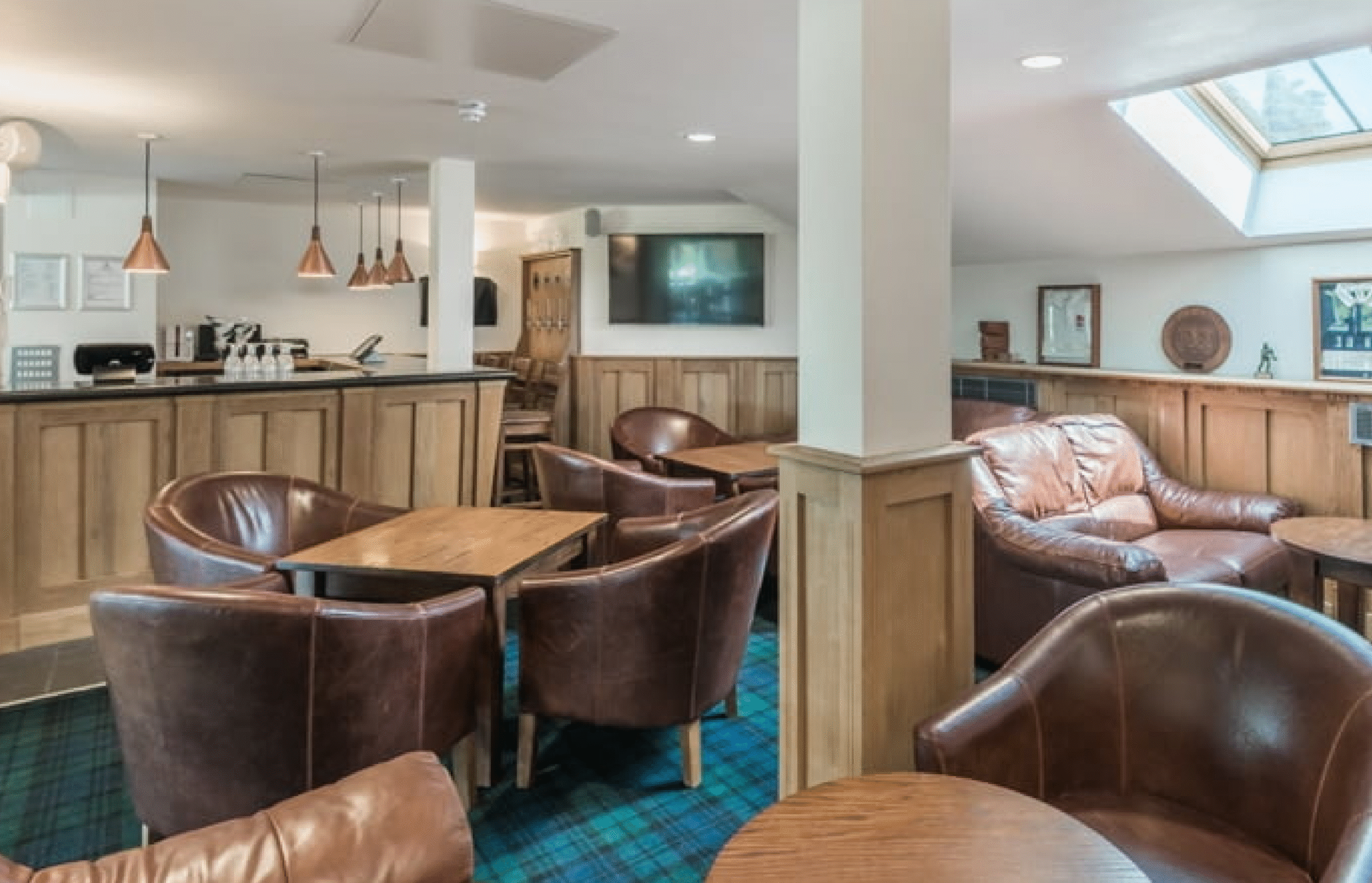 Old Reigatian Lounge & Casual Seating Area