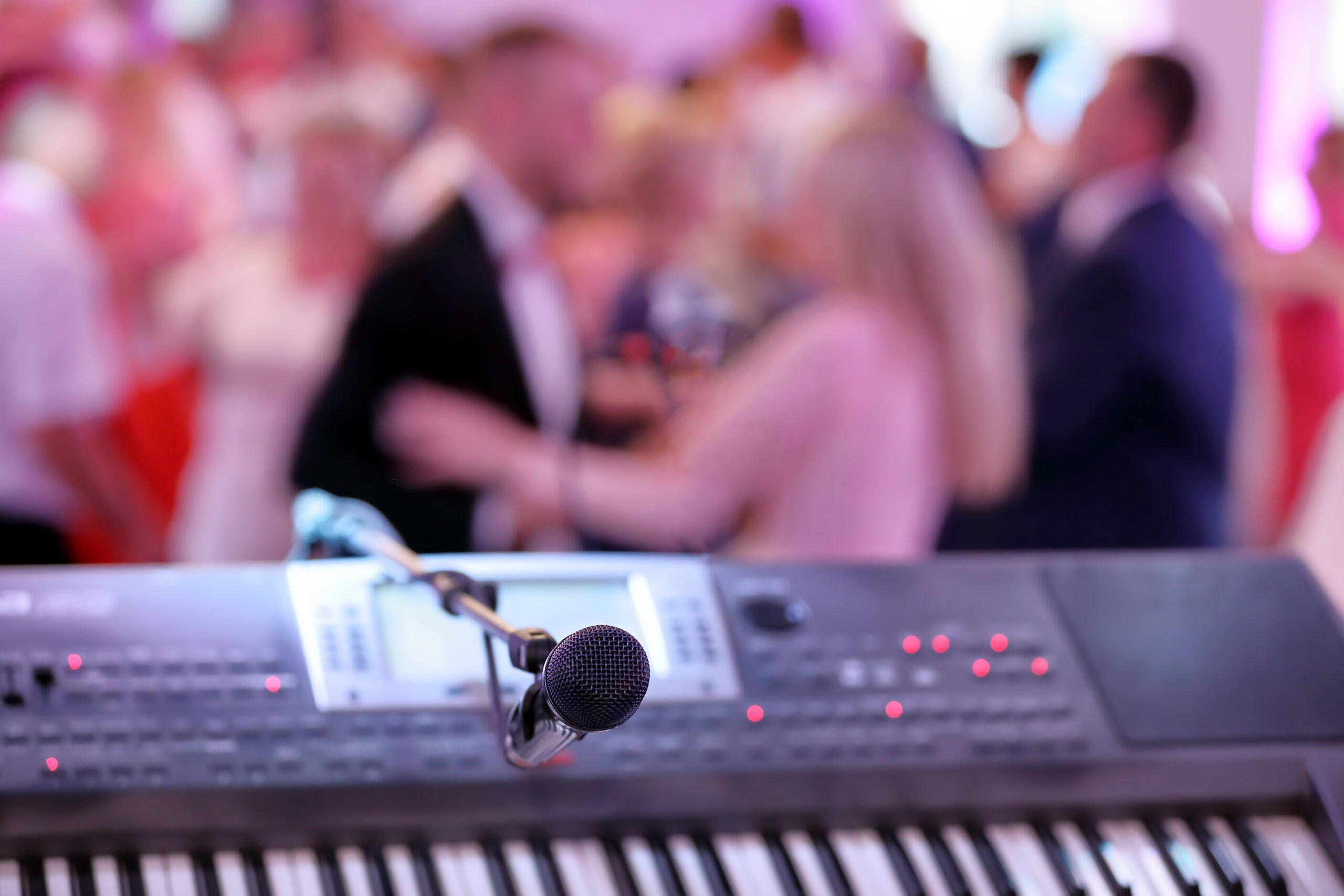 Hiring a Wedding DJ: Remember to Ask the Right Questions