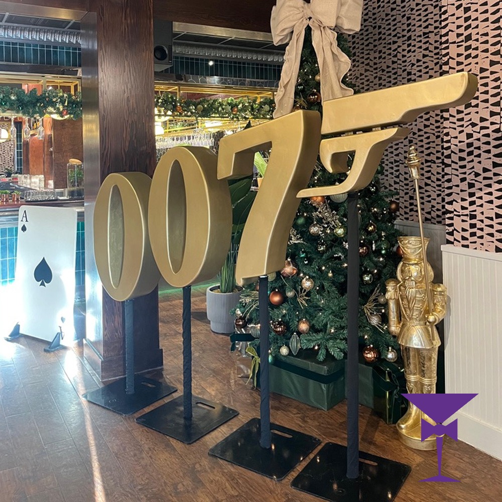 007-Gold-Props-Hire-London