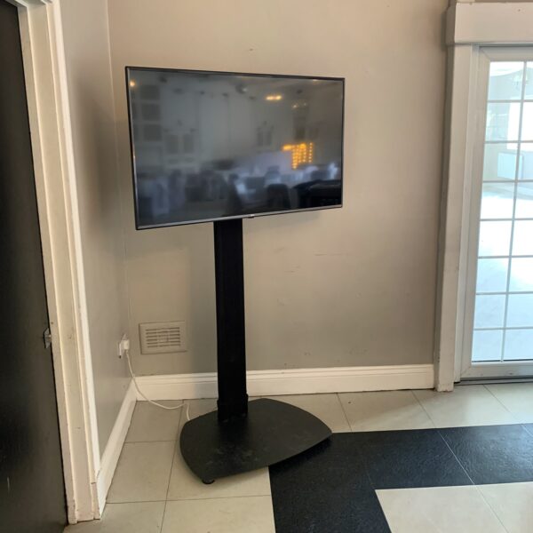 50 Inch LG UHD 4K HDR Smart LED - 50UM7500PLA