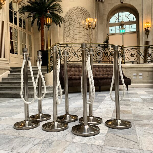 White Stanchion Rope With Silver Hooks - Image 2