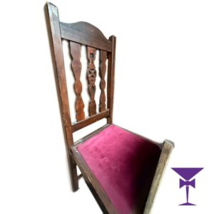 Giant-Chair-Hire.jpg