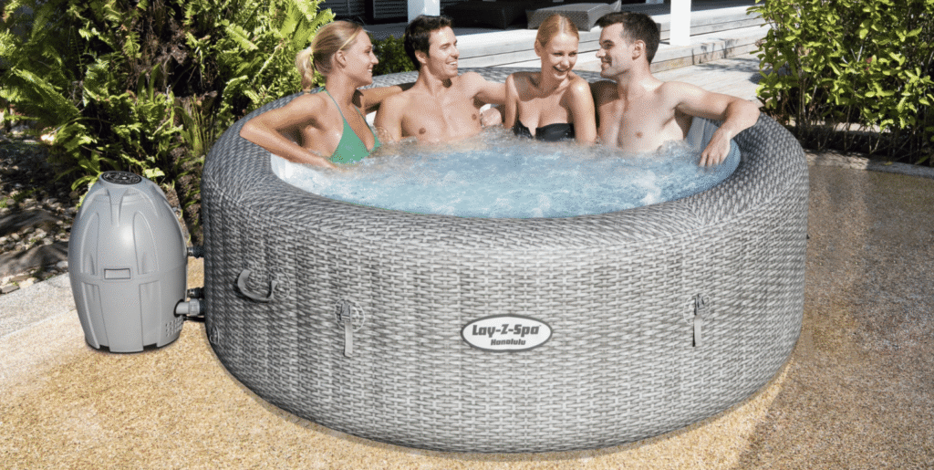 Hot tub for hire in Kent - 4 to 6 person