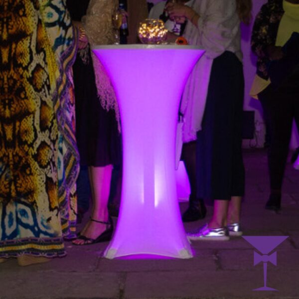 LED-Poseur-Table-Neon-Retro-Theme.jpg