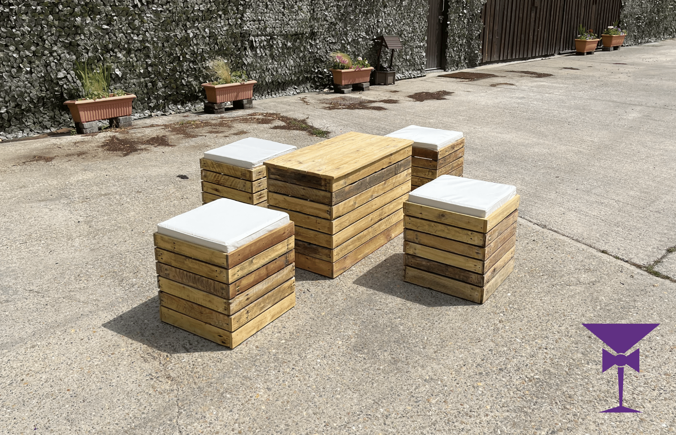 Rustic Furniture Hire London | Kent | Surrey | Sussex