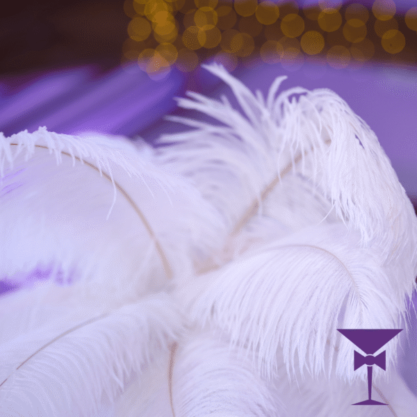 White-Feather-Centrepiece-Close-Up.png